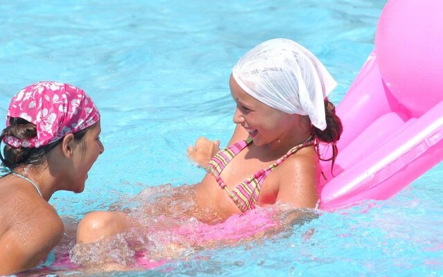 Happy Camp in Camping Laguna Village