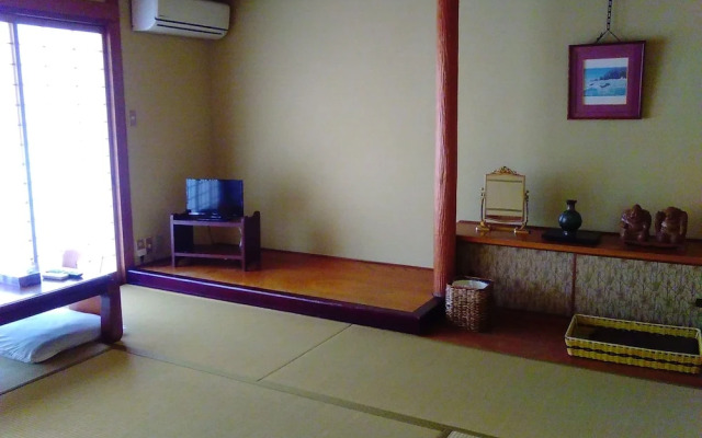 Sarasaya Ryokan