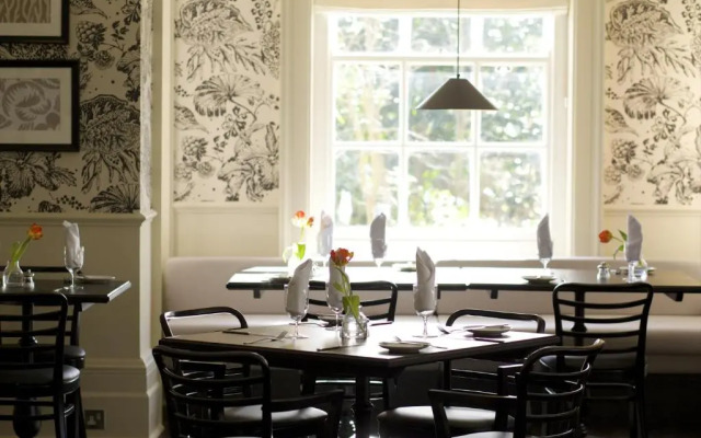 The Manor at Sway