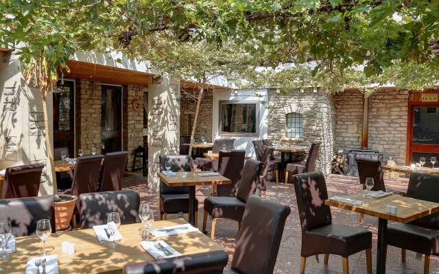 Best Western Compass Inn