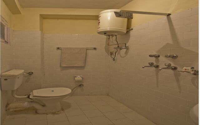 OYO 8895 Hotel Pine Grove