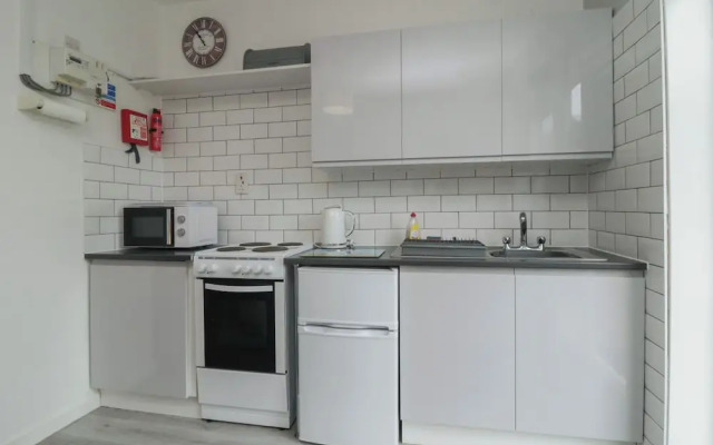 Flat 2, Big Tree Holiday Flats
