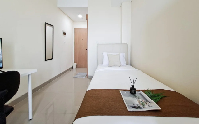 Good Deal Studio (No Kitchen) Apartment At B Residence – Guest Rooms – Tangerang