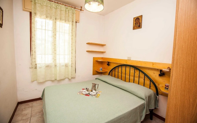 Quiet Little Villa by the Seaside in Rosolina Mare