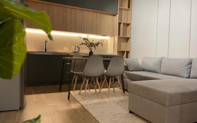 Square 21 Apartments