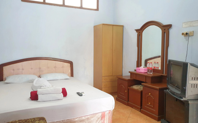 Hotel Suronegaran Purworejo RedPartner