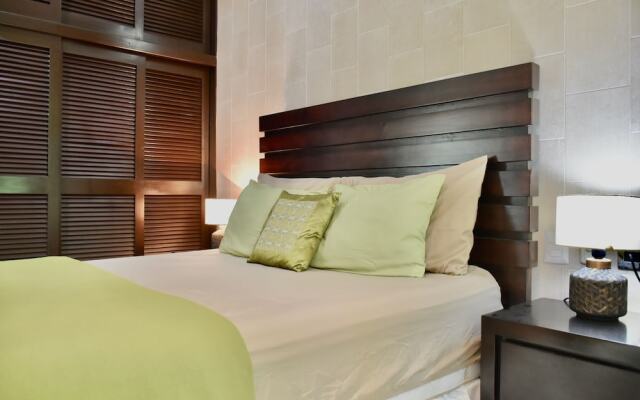 Chan Bahlum By Select