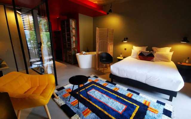 Nad'Hotel