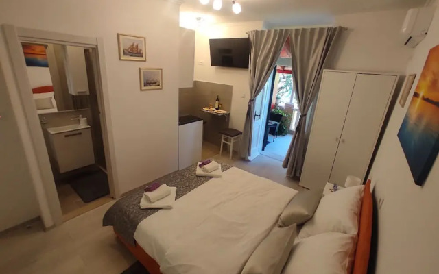 Room Porat 2 With Private Terrace