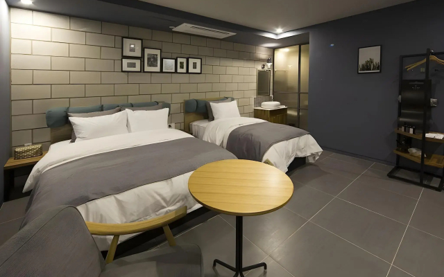 Gimhae Brown Dot Hotel Waterpark