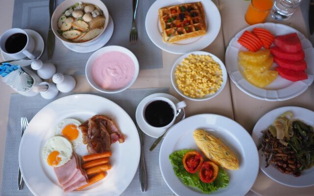 Pinnacle Grand Jomtien Resort and Beach Club