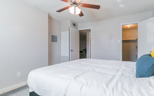 The Economy Suites of East Austin