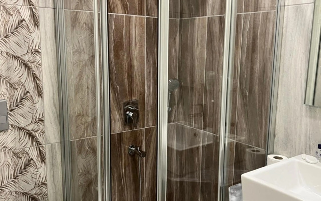 Miss Cleopatra Hotel