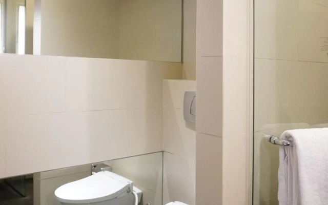 Luxury Apartment By Mediapura