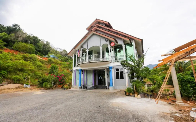 OYO 89933 Nun Hotel