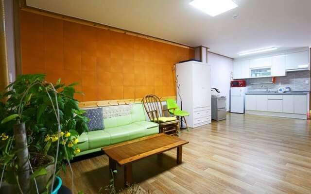 Hongcheon Mangosup Pension