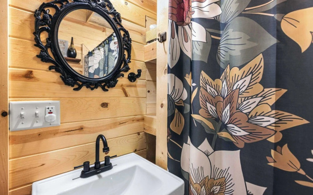 Cozy Cove Cabin The Perfect Ozark Retreat!