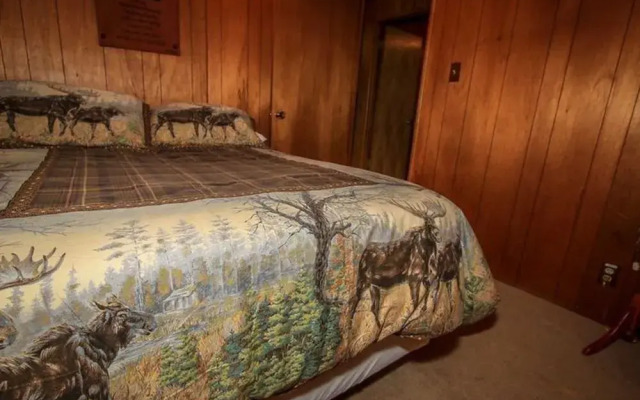 Moose Creek Chalet 1237 by RedAwning