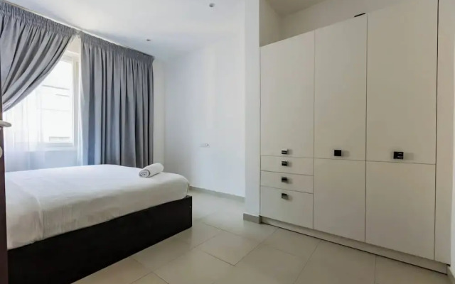 Accra Fine Suites-Henrietta's Residences