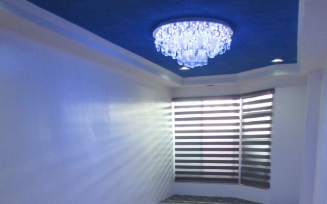 Oyster Plaza Hotel