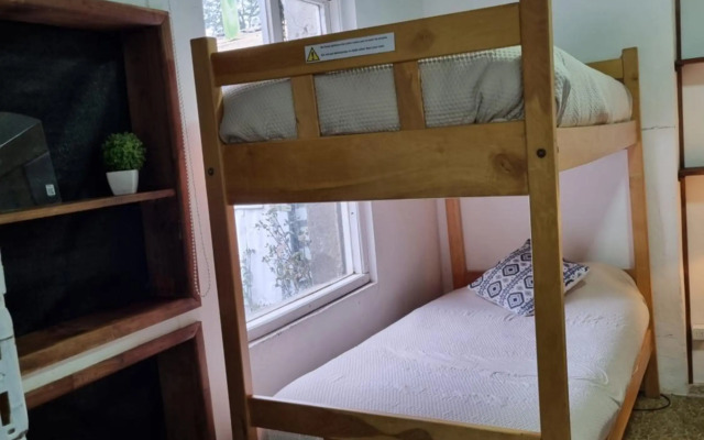 Alojamiento Emilia House