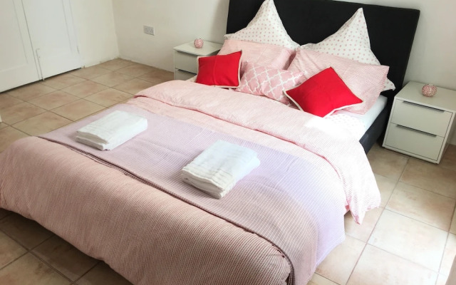 Gorgeous Townhouse Nr 53 - Hostel