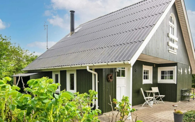 5 Person Holiday Home in Hemmet