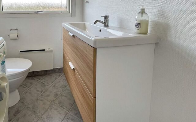 6 Person Holiday Home in Glesborg