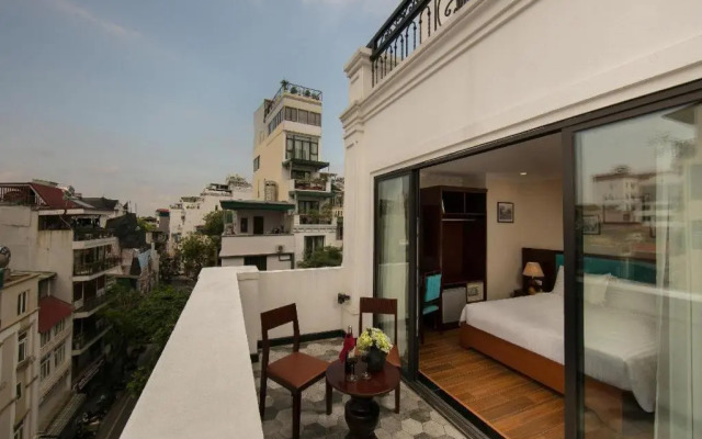La Selva Premium Hotel