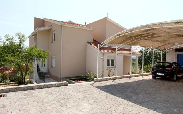 Apartman Dinka