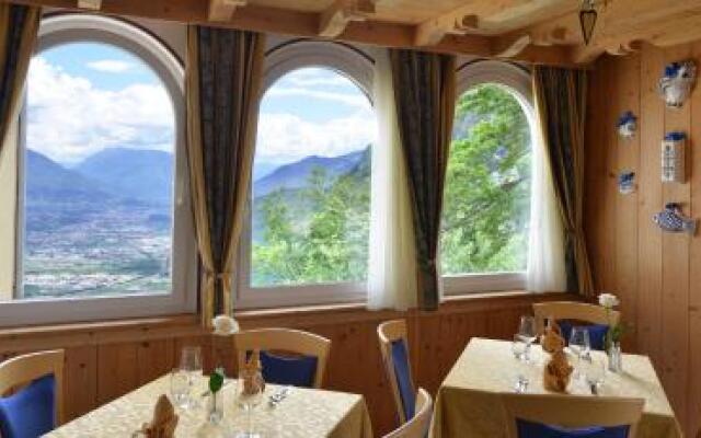 Albergo Miravalle