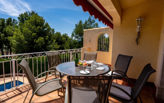 Stylish 5-bed Villa Almarina in Javea