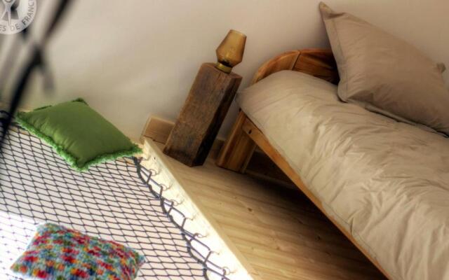 Gîte Panissières, 3 pièces, 8 personnes - FR-1-496-215