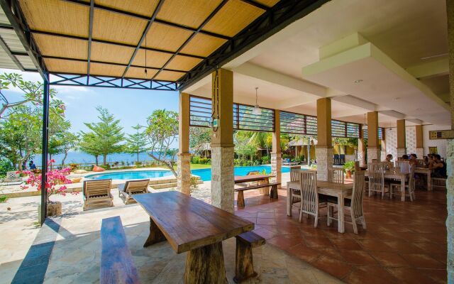 Lovina Beach Club & Resort