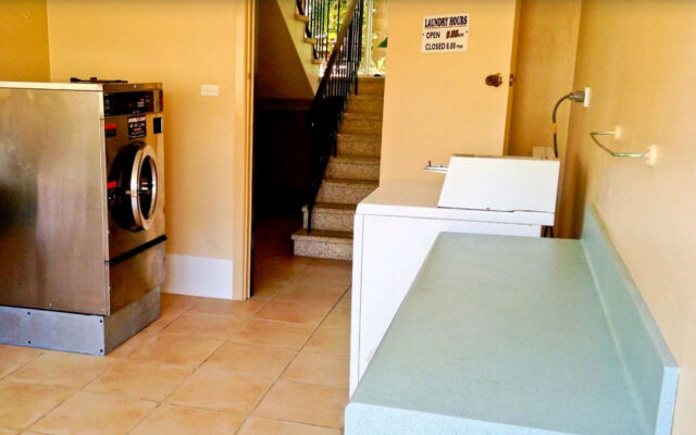 Oxley Cove Apartments