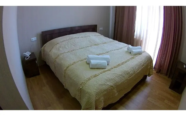 Canyon Hotel