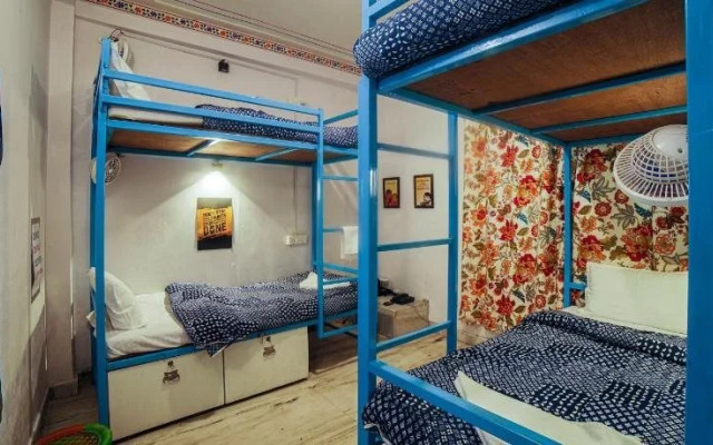 Le Pension Harsh Vilas