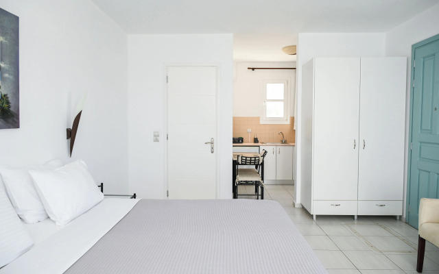 Asterias Boutique Hotel