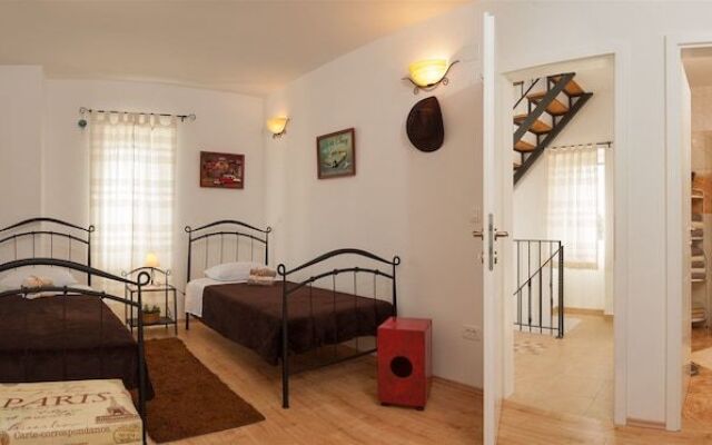 Villa Romantic