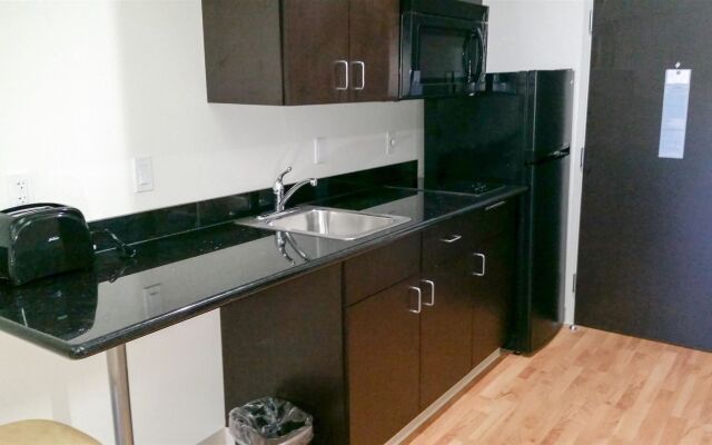 Candlewood Suites Muskogee by IHG