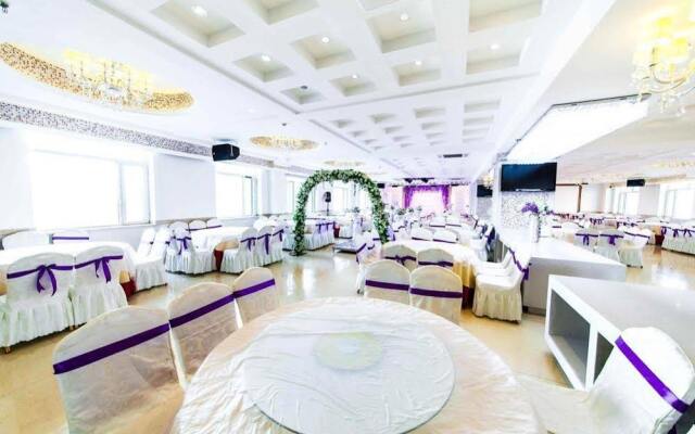 Taiger Hotel-dunhua