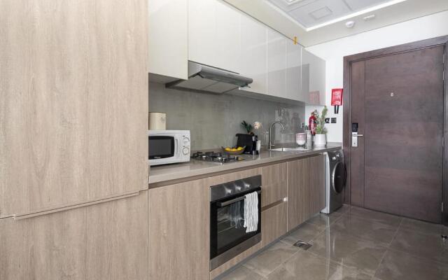 Frank Porter - Majestique Residences 2