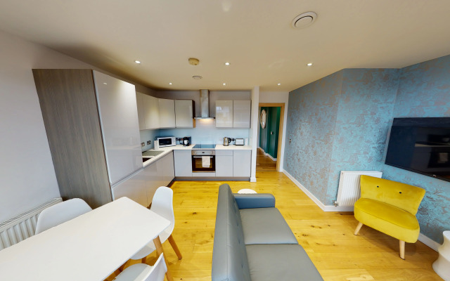 Quay Apartments Manchester