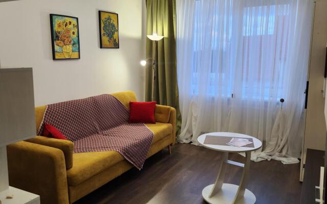 Аполион на улице Яблоневая 20