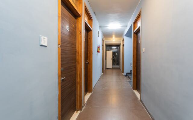 Hotel Kiran Shri By OYO Rooms