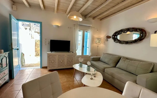 Fayrouz Psarrou Beach Mykonos