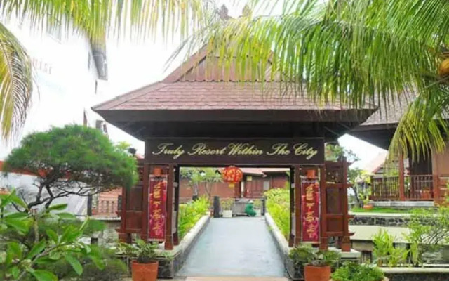 马卡萨望加锡ZUZU奔腾酒店(Zuzu Benteng Rotterdam Makassar)