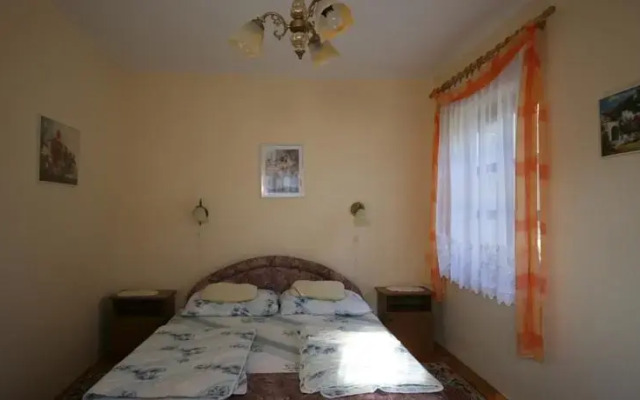 Jokai Apartments
