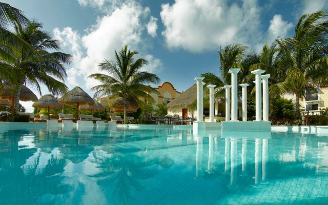 Grand Palladium White Sand Resort & Spa All Inclusive