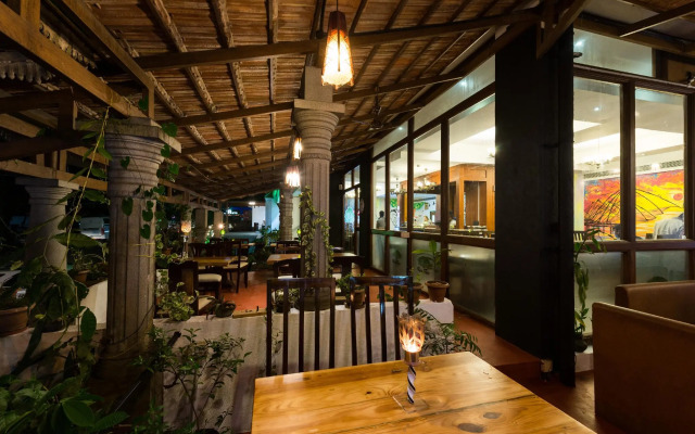 No. 18 Hotel